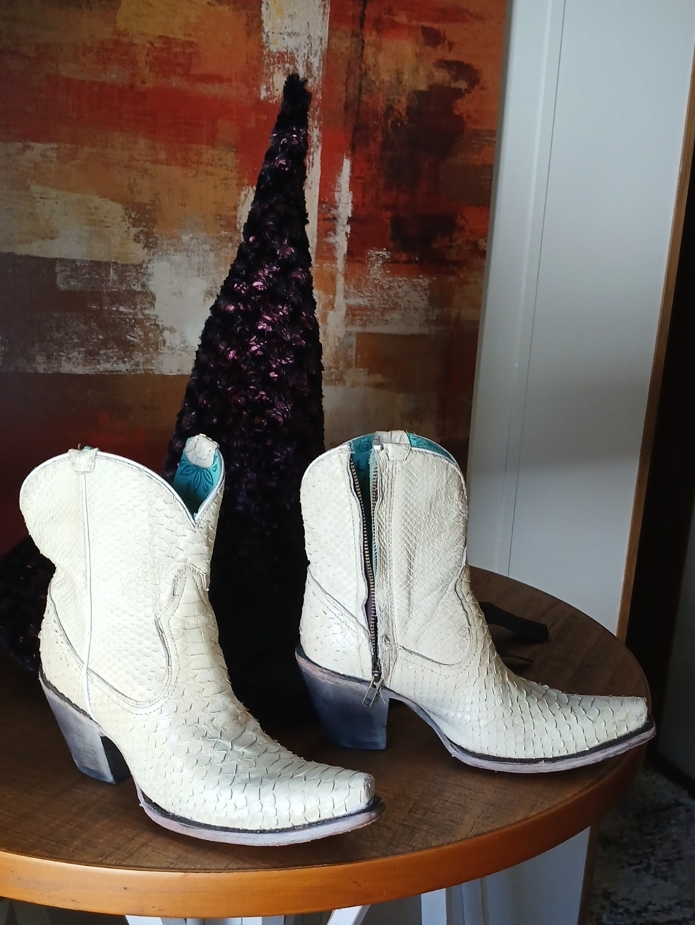 Corral Cream Textured Western Cowboy Boots with Side Zipper